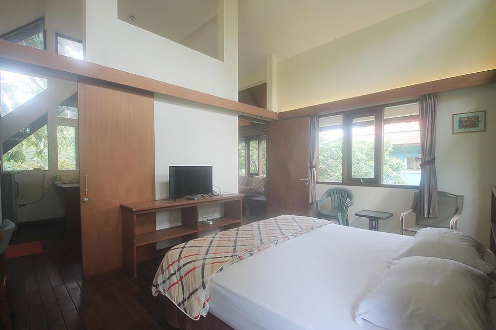 Hotel Villa Rawa Pening Pratama By Aparian Bandungan Exterior foto